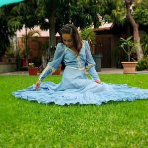 Meet your Posher, Rebecca